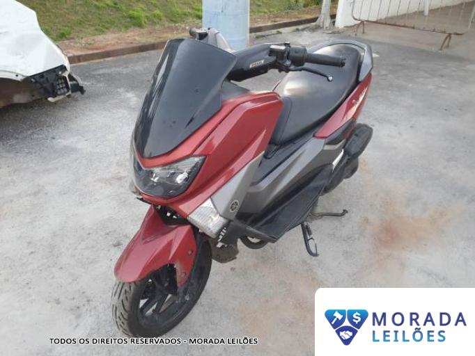 YAMAHA NMAX 19/19